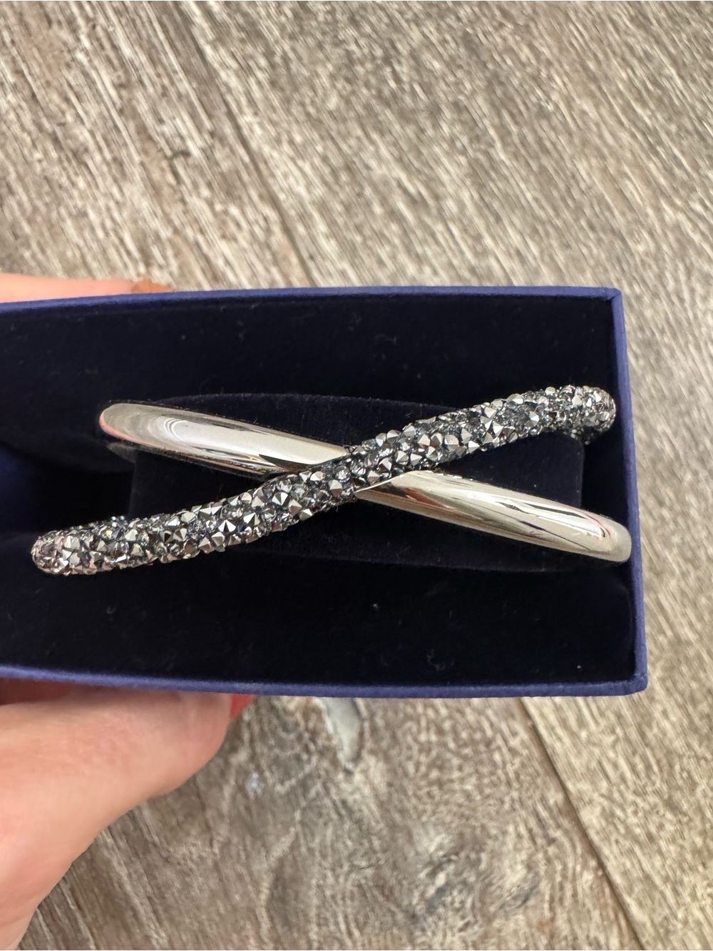 NWOT Swarovski Crystaldust Cross Cuff - Silver Crystal Pave Crossover Bracelet